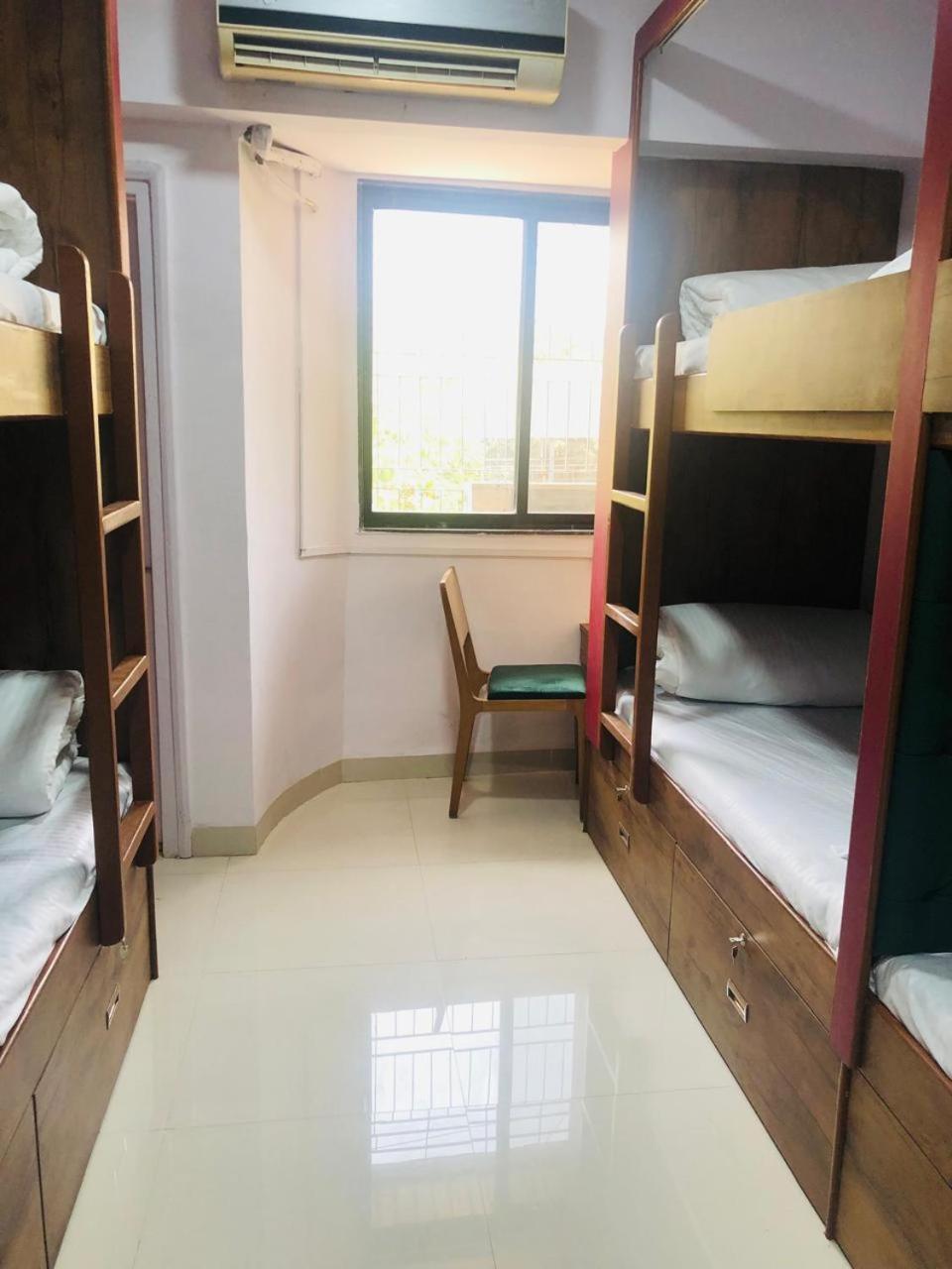 Everest Stays Rooms And Dormitory มุมไบ ภายนอก รูปภาพ